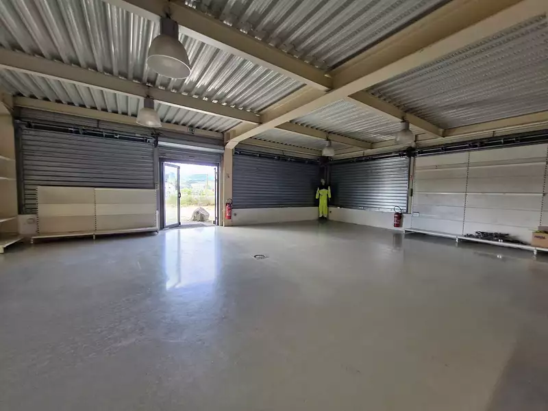 Divers, 220 m²