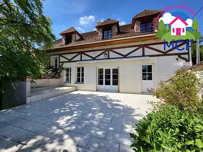 Maison, 288 m²