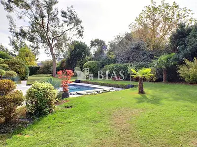 Maison, 197,35 m²