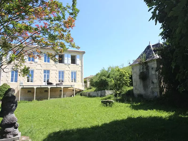 Maison, 350 m²