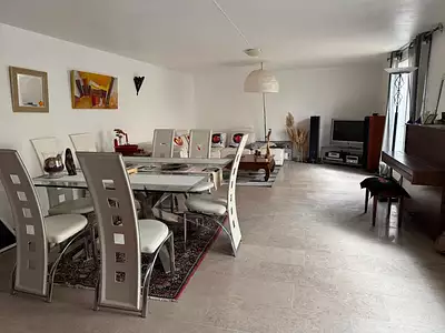 Maison, 122 m²