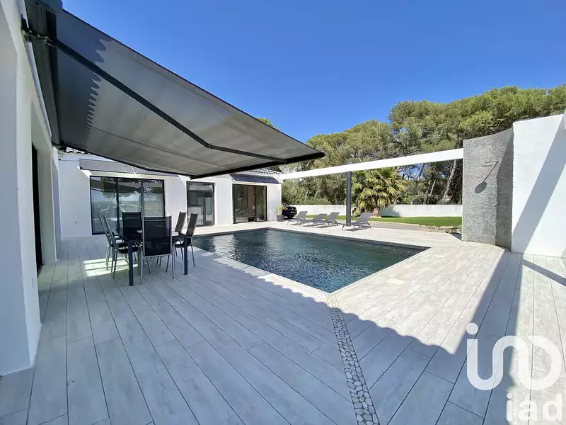 Maison, 310 m²