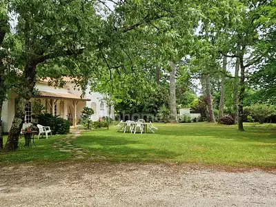 Maison, 210 m²