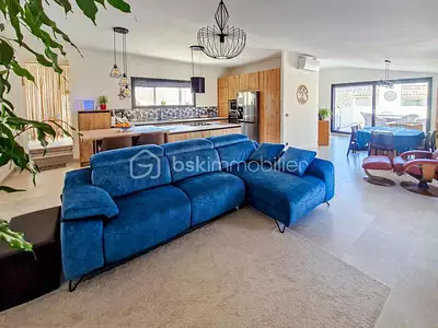 Maison, 175 m²