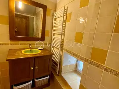 Maison, 285 m²