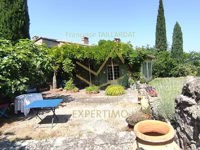 Maison, 221 m²