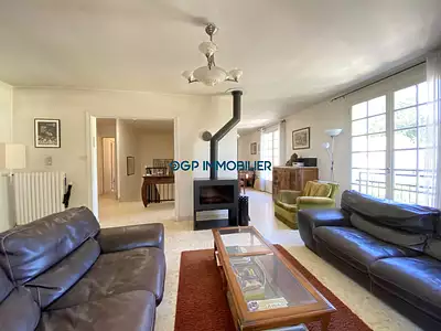 Maison, 180 m²