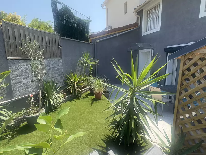 Maison, 93 m²