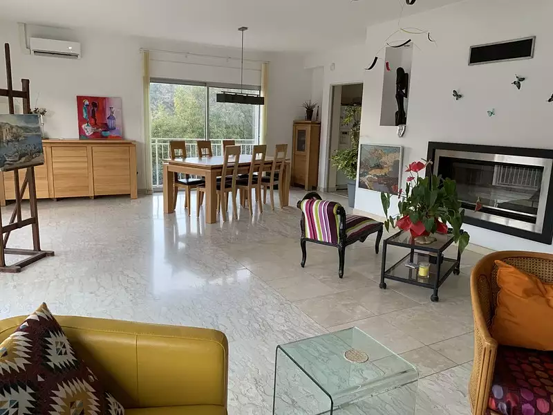 Maison, 300 m²
