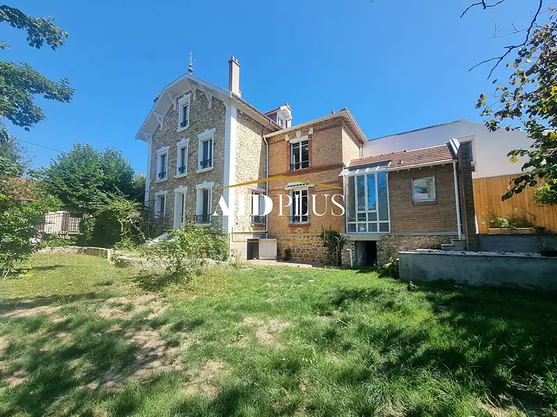 Maison, 160 m²