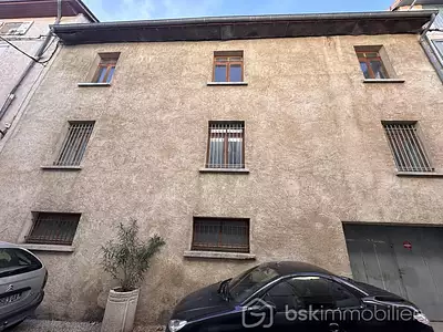 Immeuble, 200 m²