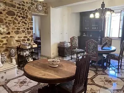 Maison, 208 m²