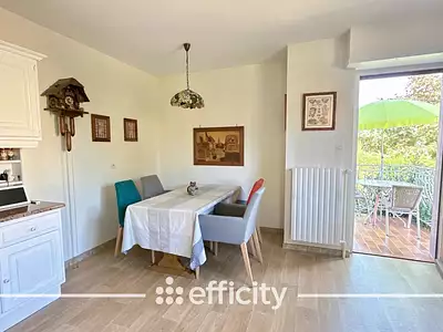Maison, 216 m²