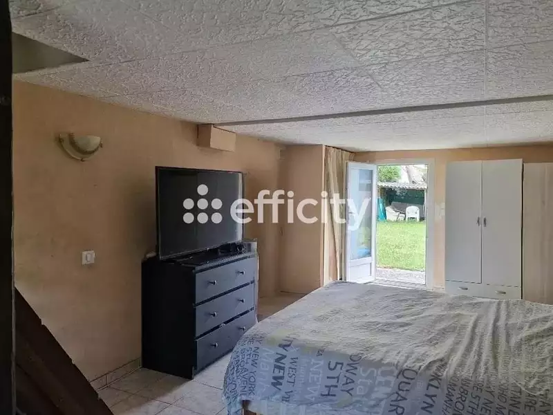 Maison, 75 m²