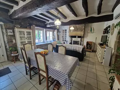 Maison, 216 m²