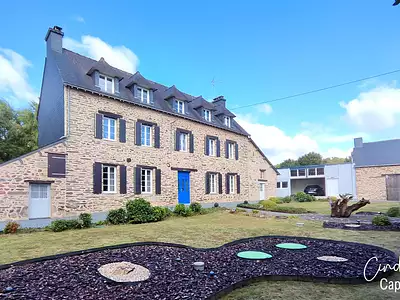 Maison, 256 m²