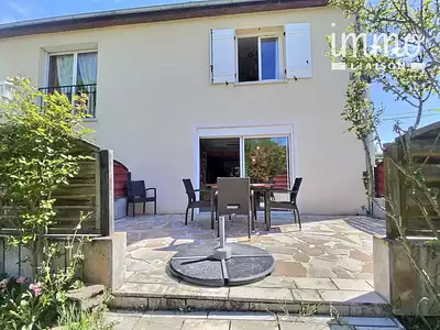 Maison, 117 m²