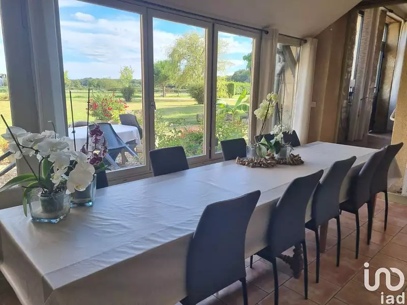 Maison, 369 m²