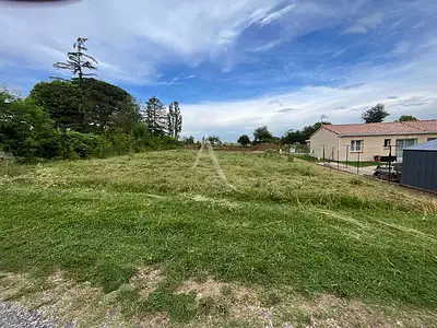 Terrain, 750 m²