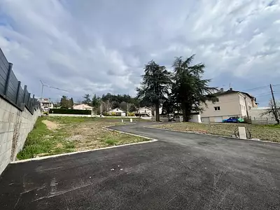 Terrain, 351 m²