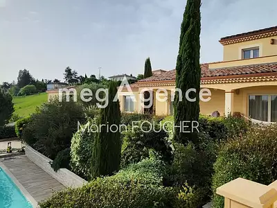 Maison, 300 m²