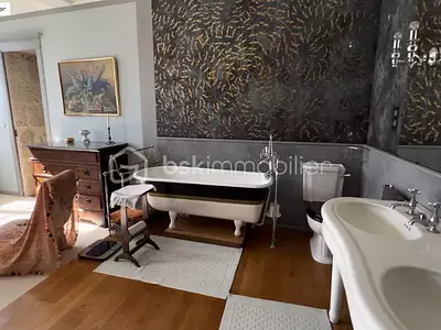 Maison, 800 m²