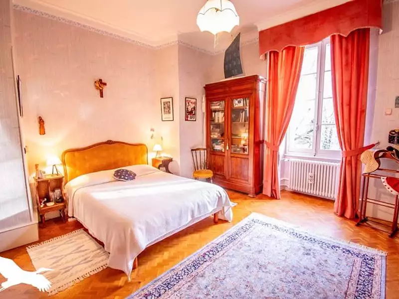 Maison, 268 m²