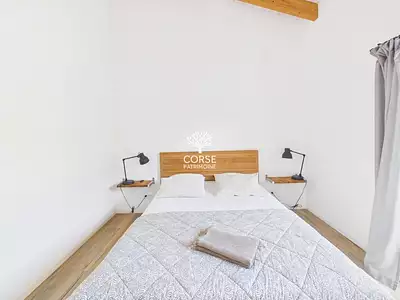 Maison, 325 m²