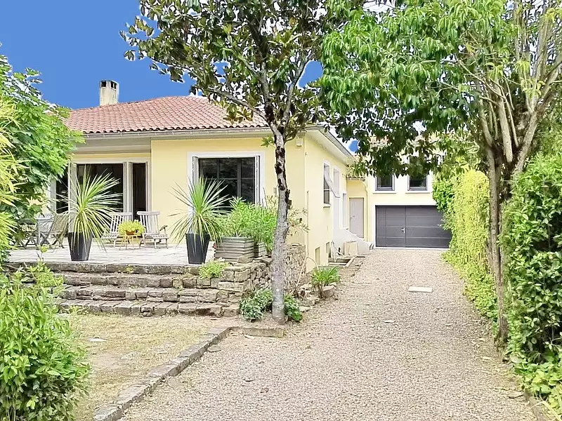 Maison, 155 m²