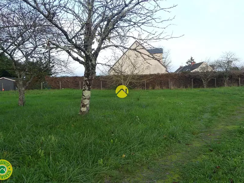 Terrain, 859 m²