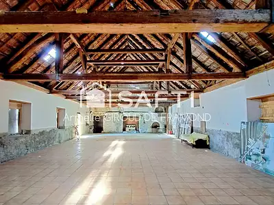 Immeuble, 308 m²