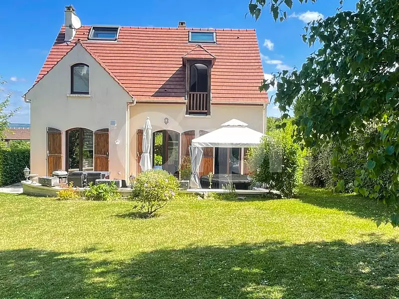 Maison, 150 m²