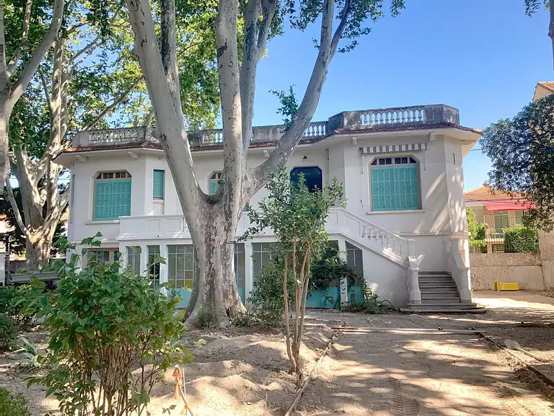 Maison, 177 m²
