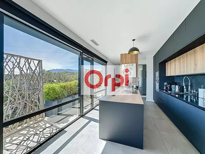 Appartement, 157 m²