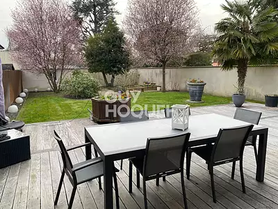 Maison, 175,79 m²