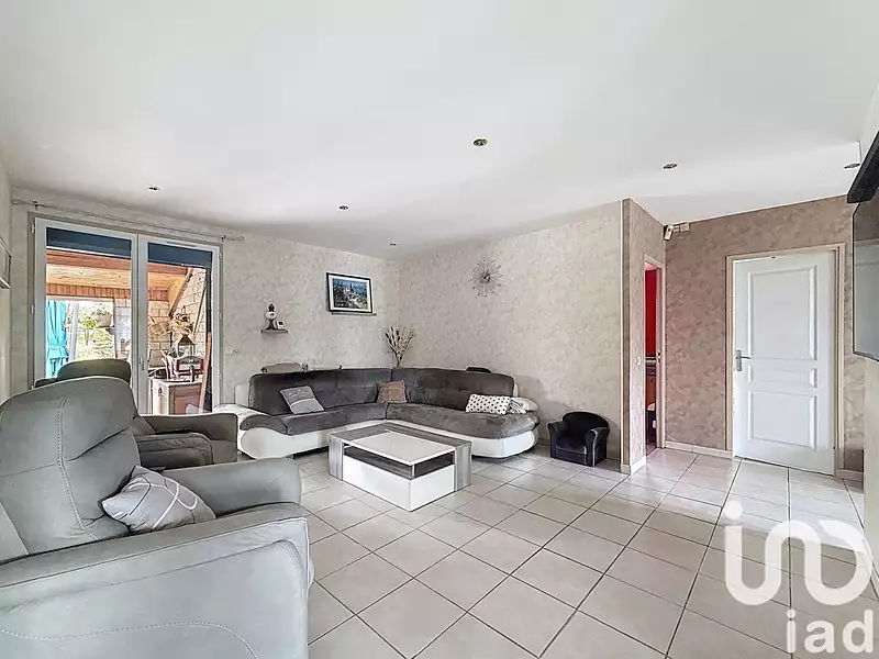 Maison, 192 m²