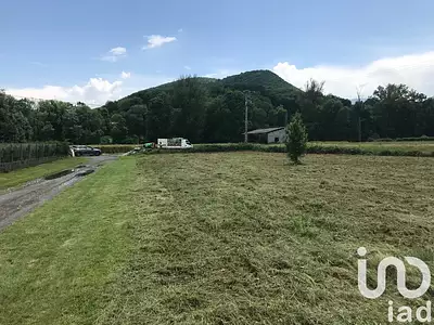 Terrain, 1 833 m²