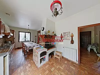Maison, 180 m²