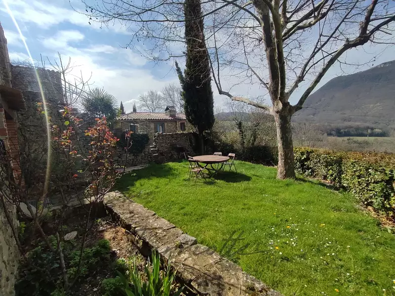 Maison, 350 m²
