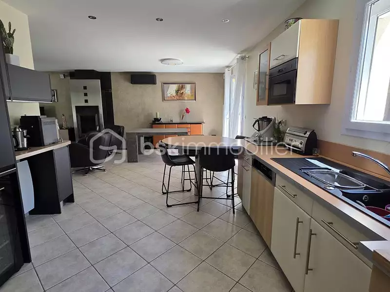 Maison, 111 m²
