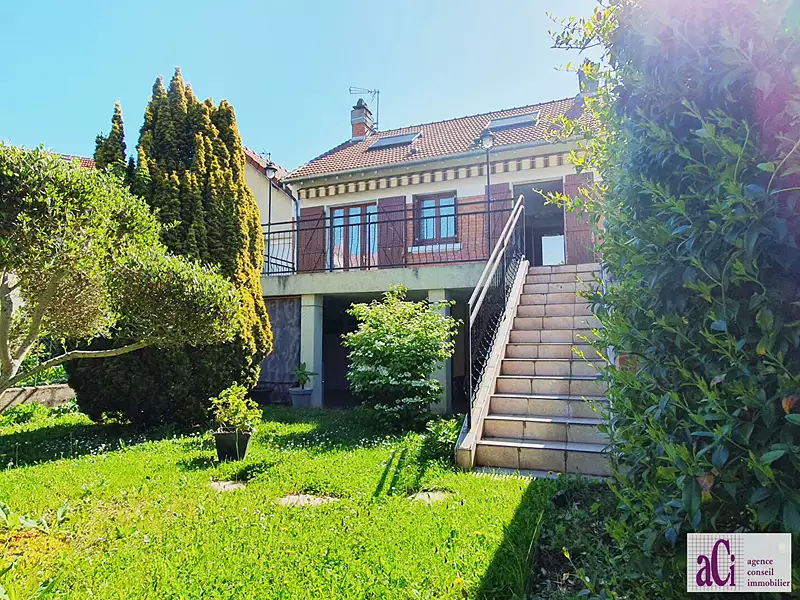 Maison, 90 m²