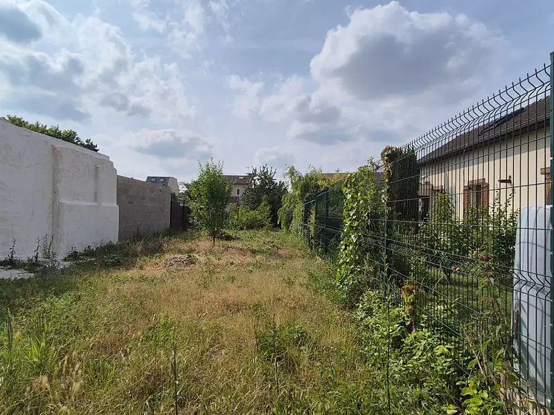Terrain, 420 m²