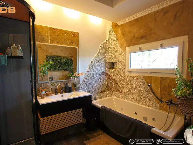 Maison, 201,87 m²