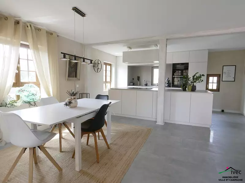 Maison, 122,21 m²