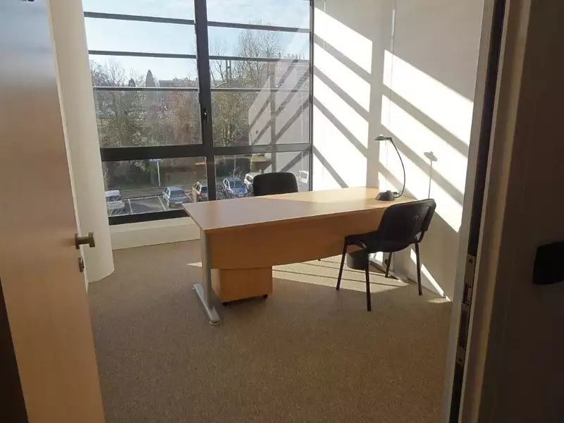 Immeuble, 714 m²