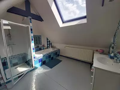 Maison, 240 m²
