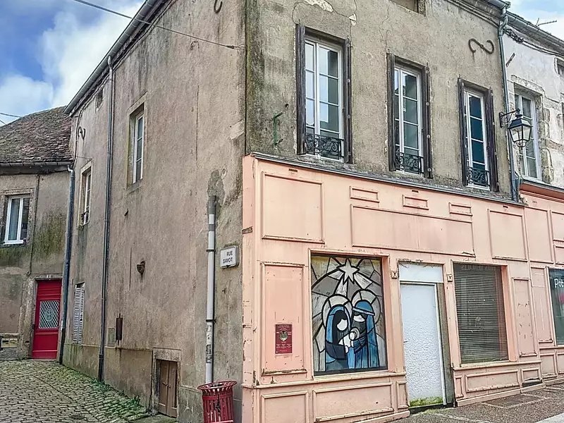 Immeuble, 165 m²