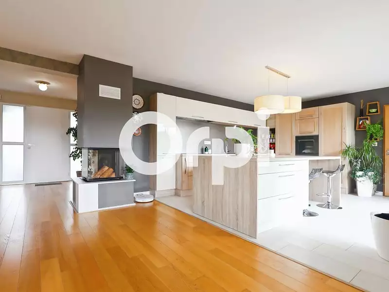 Maison, 172 m²