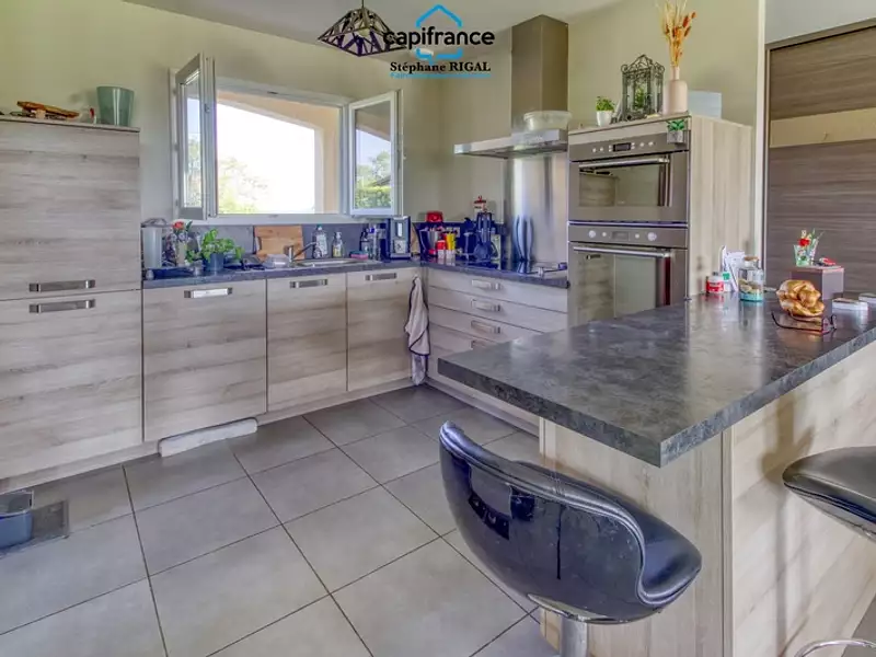 Maison, 140 m²