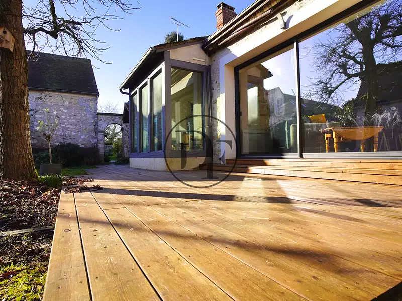Maison, 278 m²